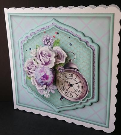 Floral Clock - Shaped Layers Card Mini Kit by Sue Soules
