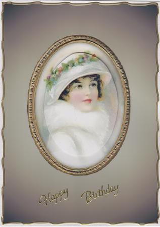 Oval Beauty by Susan Cummings
