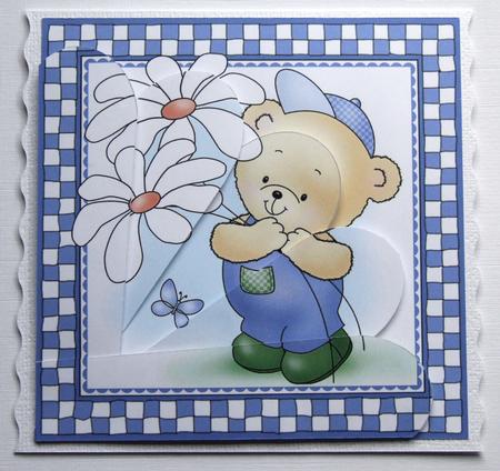 Robert's Flowers Quick Card with Fan Pyramage Topper by Susan James