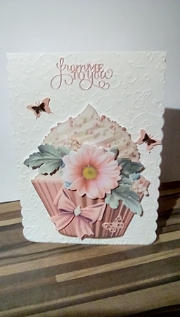 Floral cupcake Decoupage Sheet - Beautiful Pink Blooms by Susan Lapornik