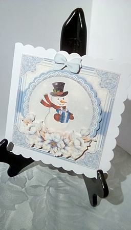 Xmas Floral Globes Bumper Card Kit2 by Susan Lapornik