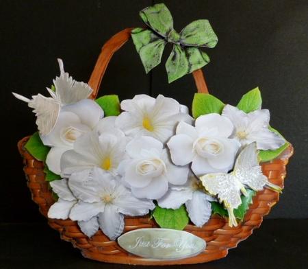 Basket White Flowermix Mini Kit by Susan Powell-Barton