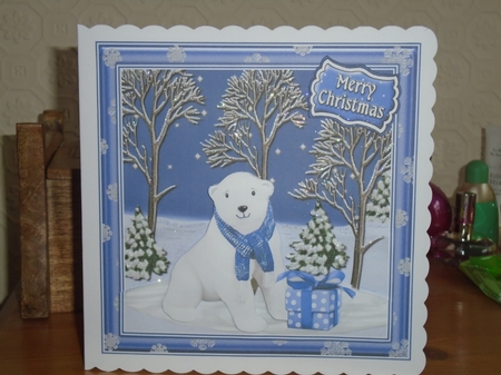 Polar Bear Gets A Present! 4 Page Mini-Kit by Susan Sharpe