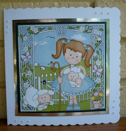 Girlz Zoe's Lambs Fan Pyramage Topper by Susan Skipper