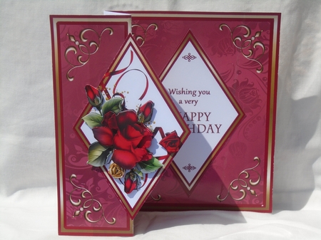 Diamond fold back    Red Roses 40th  (birthday) by Susan Smith