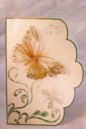 Scalloped Edge Cut and Fold Card Base - Mint Green by Susan Smith