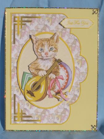 Musical Cat Scallop Edge by Susan Smith