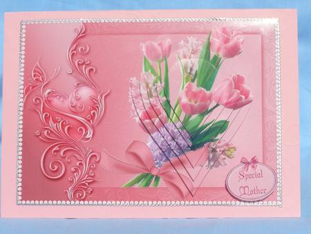 Tulips and Pearls with Teardrop Pyramage by Susan Smith
