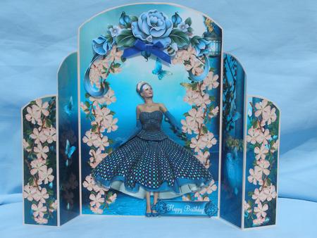 1950's Style the Blossom Archway Fold Card Mini Kit by Susan Smith