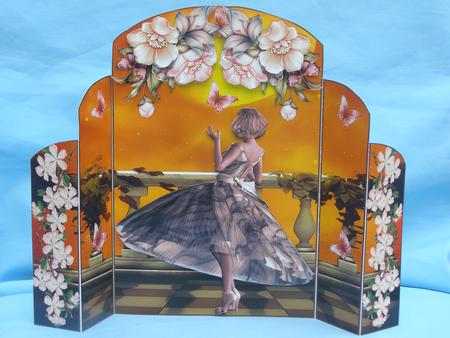 1950's the Sunrise Arched Fold Card Mini Kit by Susan Smith