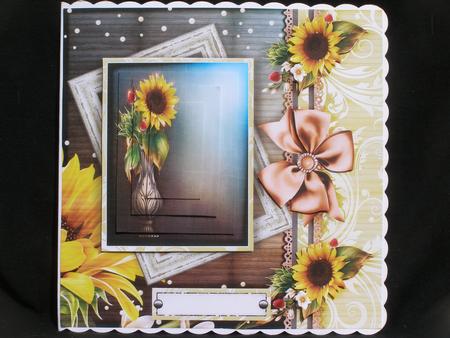 Cardtopper Happy Autumn Sunflower 648 by Susan Smith