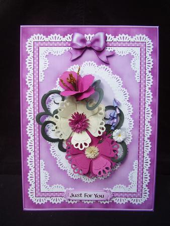 5 x 7 Pearls, Lace and Ribbon Plain Card Base by Susan van Dijk