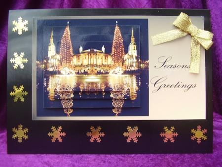The Lights of Christmas Seasons Greetings by Susan van Dijk