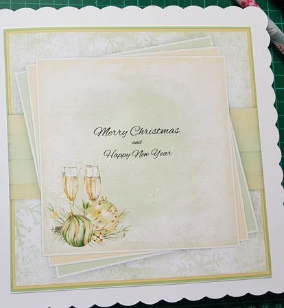Champagne Christmas Mini Kit by Susan Heanes