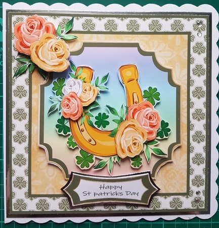 Lucky Horse Shoe - 7x7 by Susan Heanes