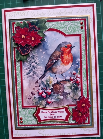 Christmas Robin On Holly - 5x7 by Susan Heanes