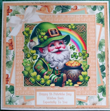 The Lucky St Patricks Day Gnome - 6x6 by Susan Heanes