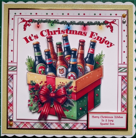 7x7 Its Christmas Enjoy choice of four mini kit by Susan Heanes