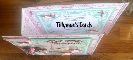 First Holy Communion Girl Card Mini Kit & Decoupage (Brown Hair) by Suzanne Kavanagh
