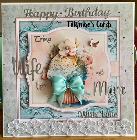Little Cupcake mini kit by Suzanne Kavanagh
