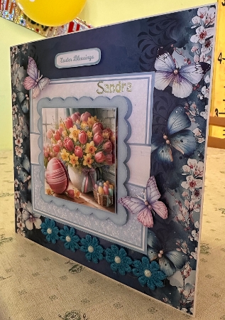EASTER BOUQUET by Suzanne Kavanagh