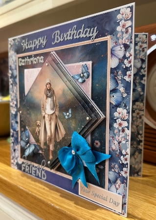 A Country Walk - Diamond Pyramid Card Mini Kit by Suzanne Kavanagh
