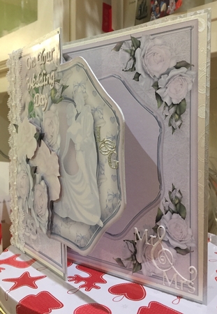Winter Wedding - Offset Octagon Card Mini Kit by Suzanne Kavanagh