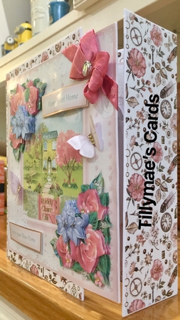 New home card Mini kit by Suzanne Kavanagh