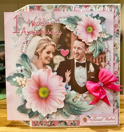 8x8 a friend best gift mini kit by Suzanne Kavanagh