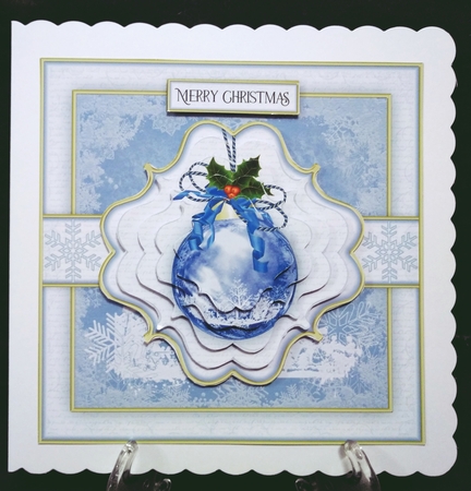 Frosty Bauble Mini Kit by Suzi Cooper