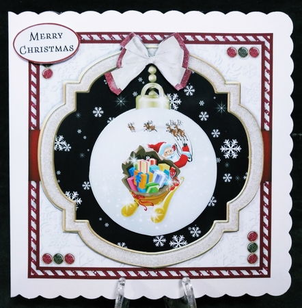 Santa Bauble Bumper Card Kit2 by Suzi Cooper