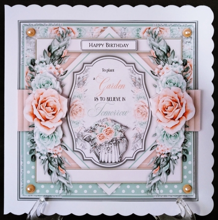 Floral Happiness3 Mini Card Kit by Suzi Cooper