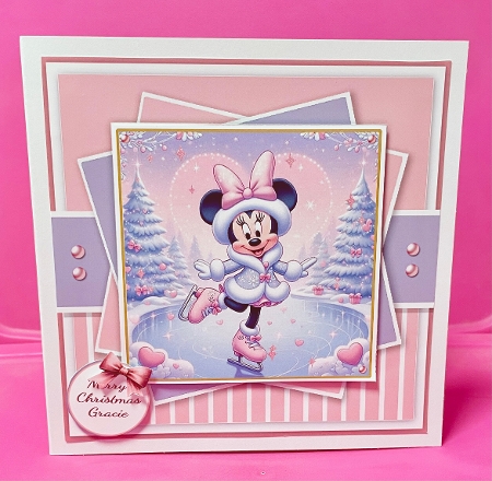 Minnie Loves Skating by Suzi Cooper