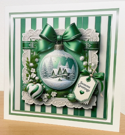 snowscene bauble 2 by Suzi Cooper