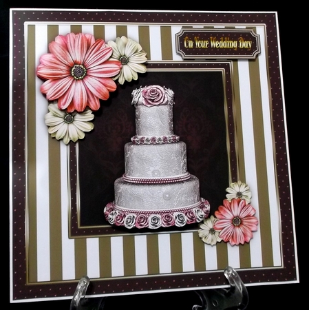 Cake by Suzi Cooper