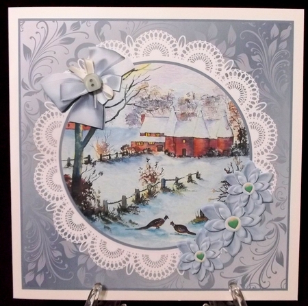 8x8 Oast Houses in Snow Mini Kit with Decoupage by Suzi Cooper