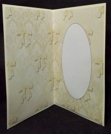 Ivory Bow Insert by Suzi Cooper
