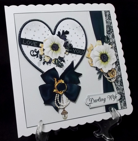 8x8 mono chrome love you Valentine mini kit by Suzi Cooper