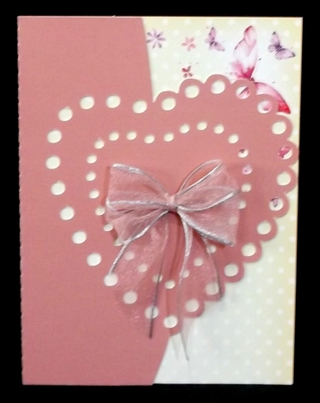 OVER THE EDGE HEART by Suzi Cooper