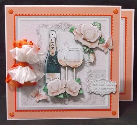 CHAMPAGNE CELEBRATIONS PEARL 7.8 Decoupage & Insert Mini Kit by Suzi Cooper