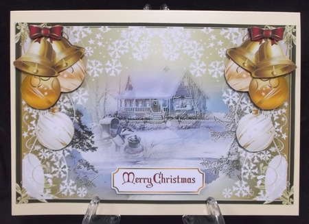 Golden Christmas 2 by Suzi Cooper