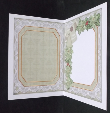 Winter Pub Happy Christmas 7x5in Fancy Lace Foldable Insert by Suzi Cooper