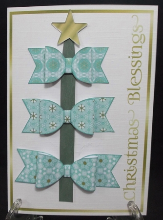Bow Christmas Tree – Aqua and Gold 2 by Suzi Cooper