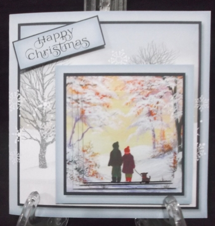 Cut and Fold 4.5x4.5 inch Christmas Pyrimage 2 by Suzi Cooper