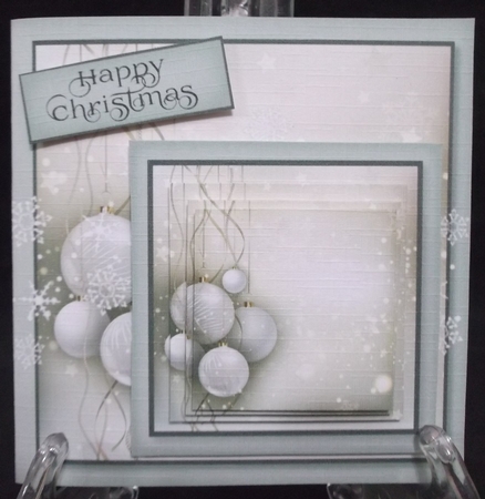 Cut and Fold 4.5x4.5 Christmas Pyrimage 13 by Suzi Cooper