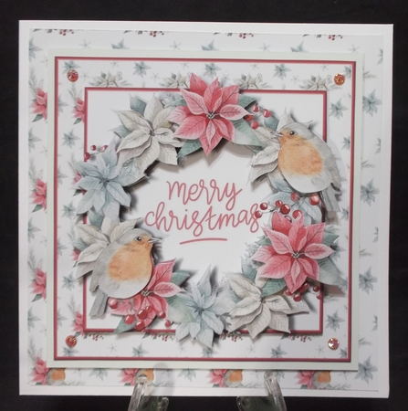 Christmas Robin Wreath by Suzi Cooper