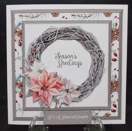   Seasons Greetings Wreath Vintage by Suzi Cooper