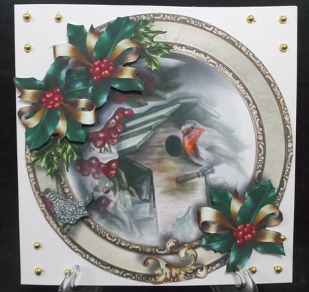 A Christmas Plate 9 by Suzi Cooper