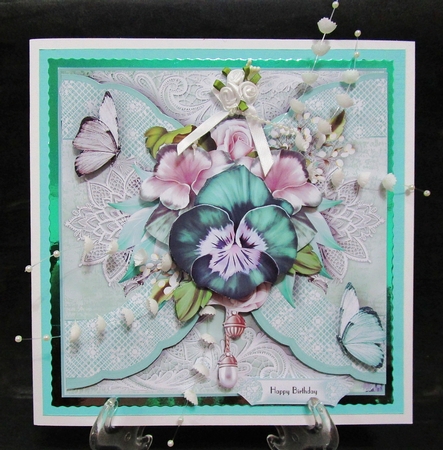 Flora And Lace Pansies by Suzi Cooper