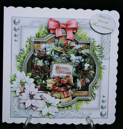 Christmas Pyramage mini kit 12 by Suzi Cooper
